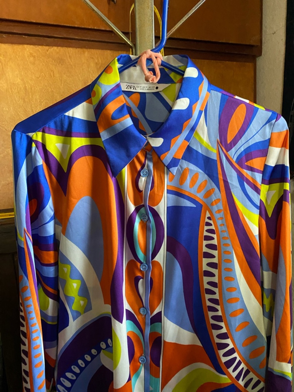 ZARA Vibrant Multi-Color Printed Button-Up Shirt - Picture 3 of 14